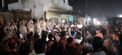 Bijnor: Kanwar was molested by youths of other community, fierce commotion of Kanwaris