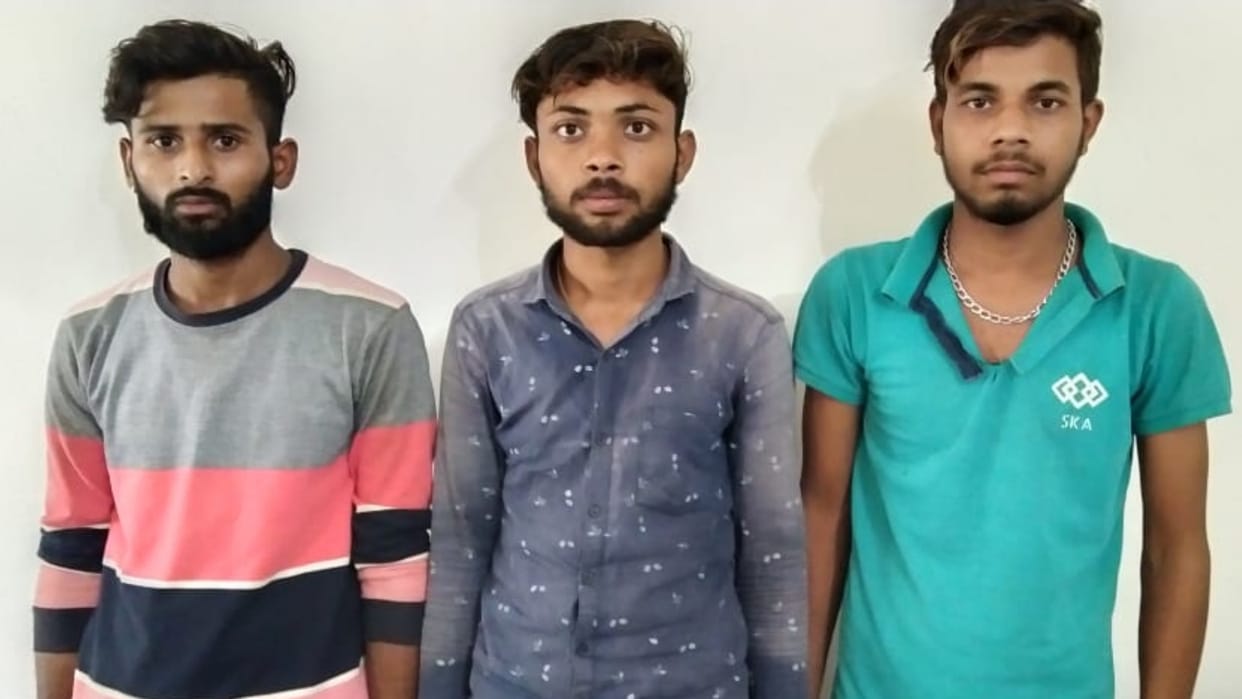three arrested for beating tribal youth on suspicion of theft in surajpur