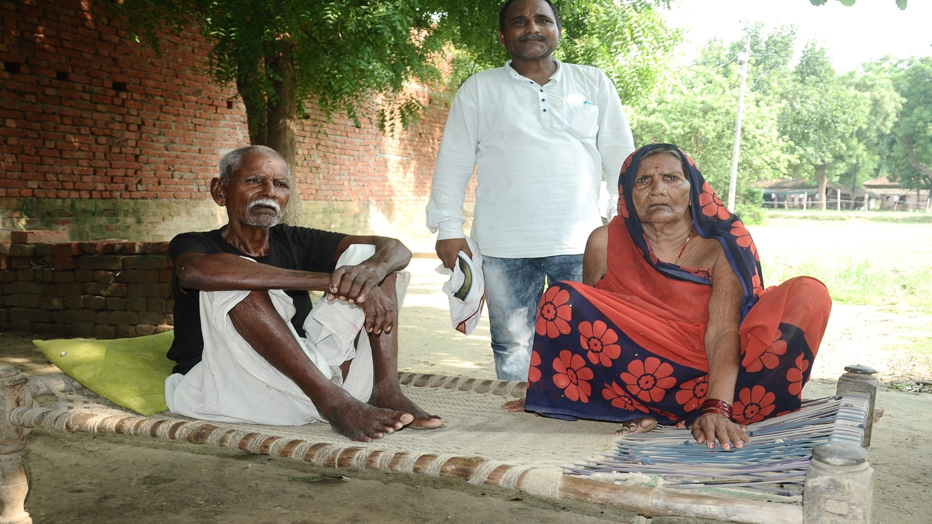 accident Queue of dead bodies passed through tear-soaked roads, nine bier raised from Jethwara area