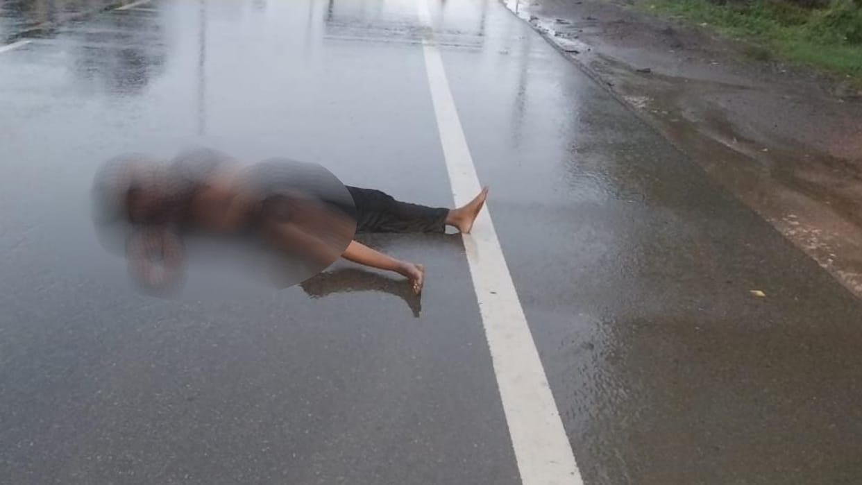 Dead body of a woman found on Lucknow Raebareli highway in Lucknow.