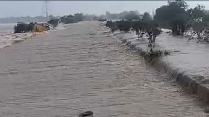 Punjab Flood: खनौरी-मूनक में घग्गर नदी उफान पर, संगरूर-खनौरी-दिल्ली राष्ट्रीय मार्ग का संपर्क टूटा Sangrur Khanauri Delhi National Highway cut off due to floods
