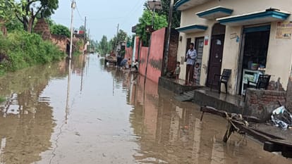 Water level of Ganga has increased in Bijnor, villages of Khadar area are in danger