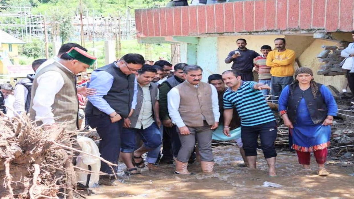 CM Sukhwinder Sukhu said The state govt will give one lakh rupees to the flood affected people in Thunag