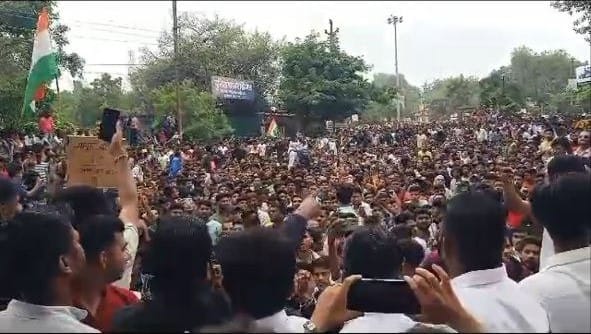 Patwari Pariksha virodh students protest indore collector office