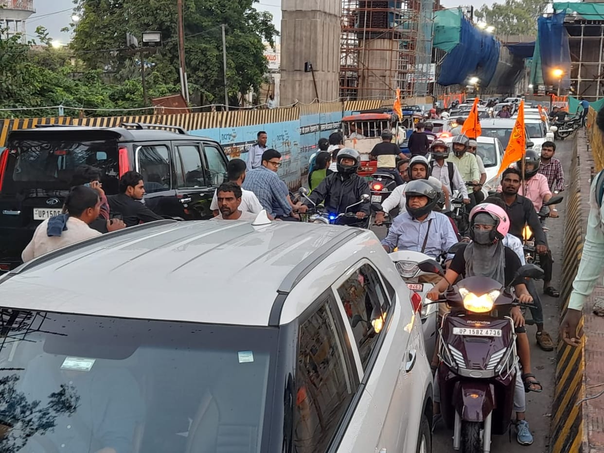 Meerut: Jam gripped the city, it took an hour for the doctor to reach the hospital, the patient survived