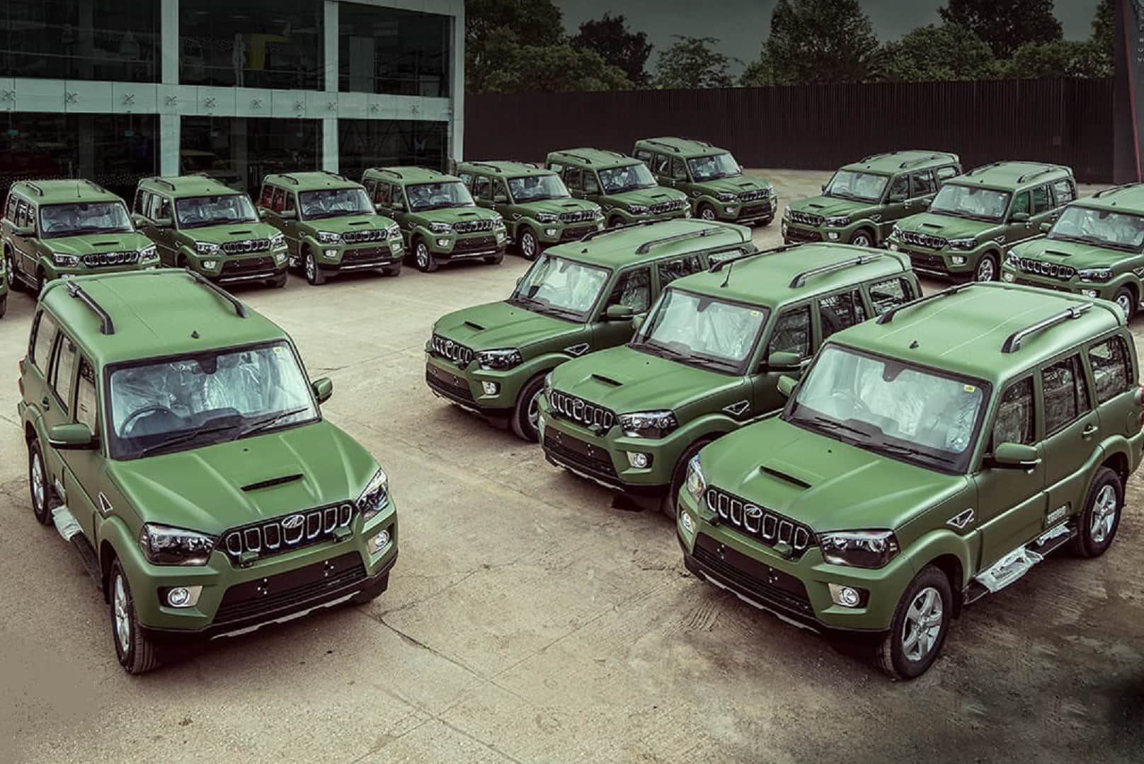 These cars used by the Indian Army, Maruti gypsy Tata safari sumo mahindra scorpio toyota hilux