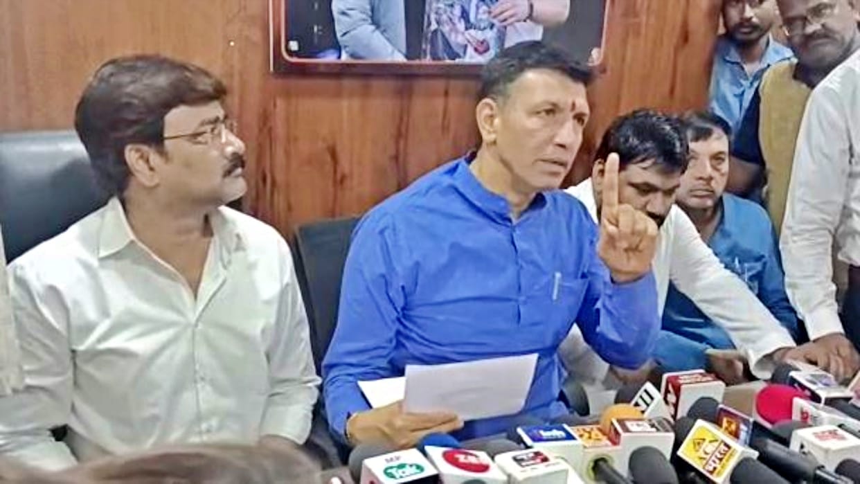 MP Politics Jitu Patwari taunt on BJP says every child born here is a debtor of 53 thousand