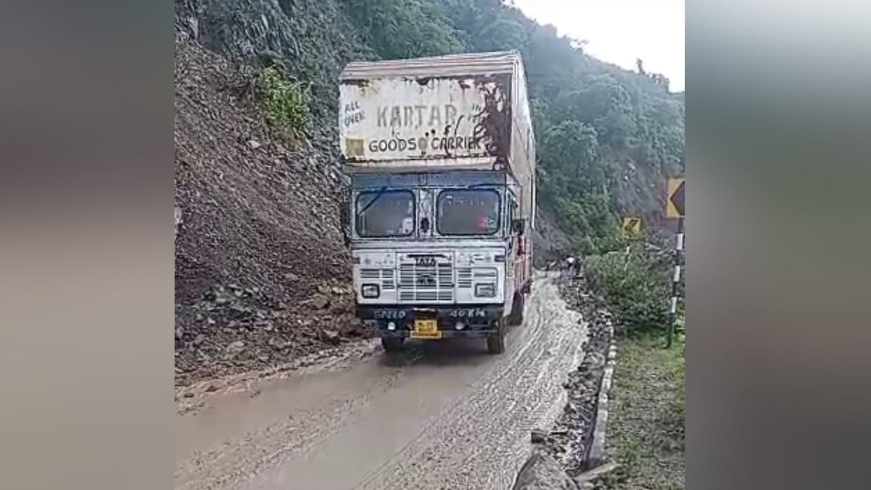 Himachal rain: kalka shimla national highway restore for heavy vehicles after two days