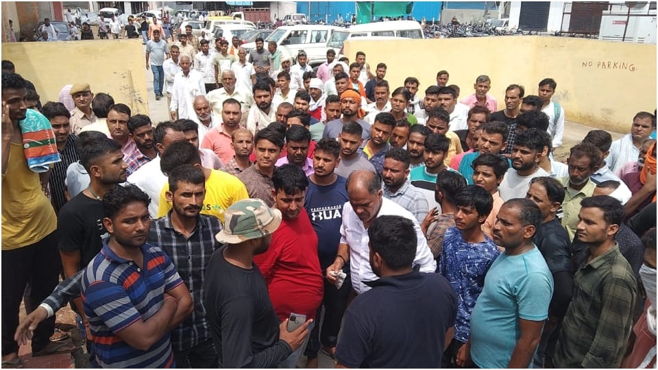 Relatives not taking dead body of Bharatpur gangster Kuldeep Jaghina says killers are celebrating