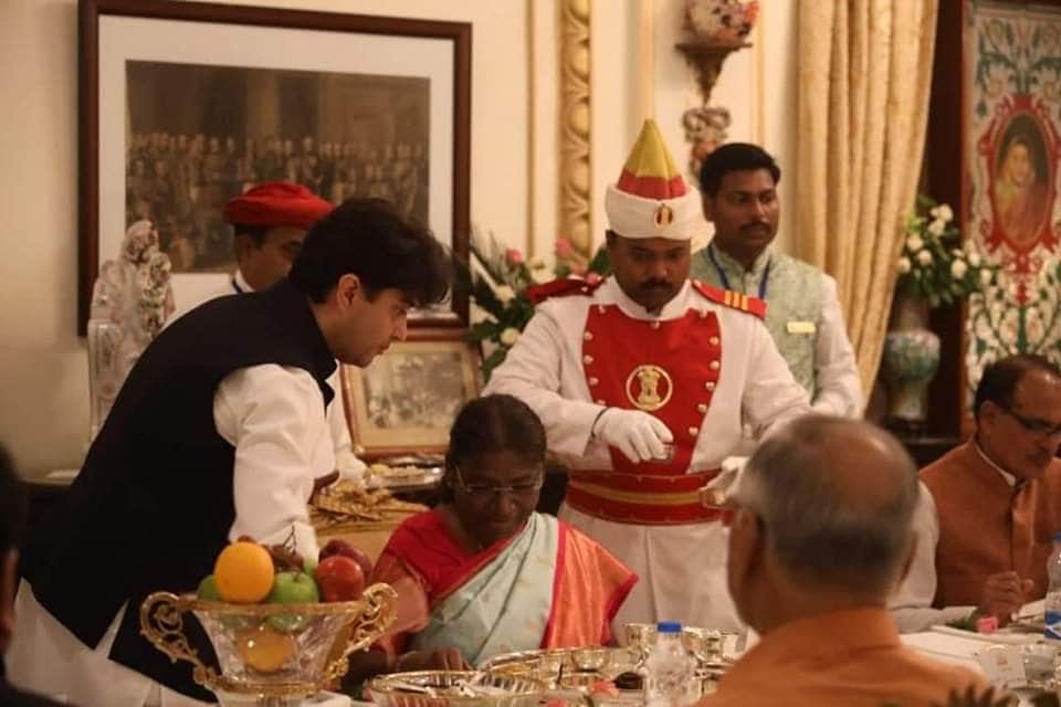 President Droupadi Murmu in Jyotiraditya Scindia's palace In Gwalior, Shivraj Singh Chouhan, Mangu Bhai Patel