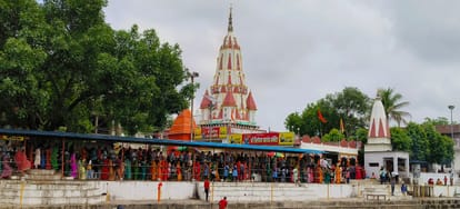 Sawan Special: Neither water is filled in the pool of Trilochan Mahadev, nor is there any source