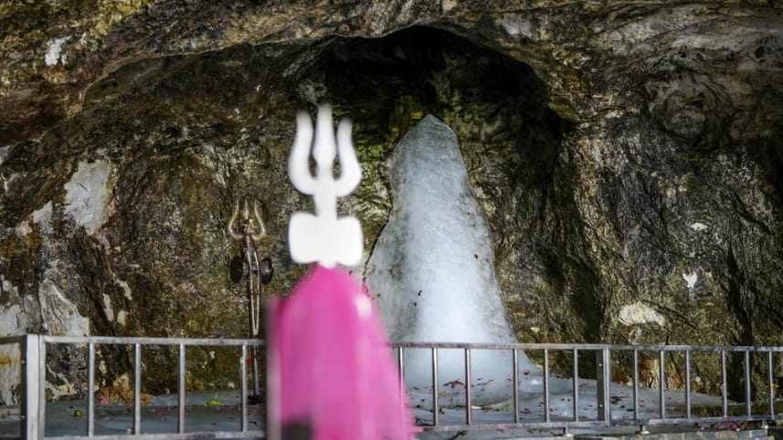 Amarnath Yatra 2023: With cheers groups move towards holy cave, see journey in pictures