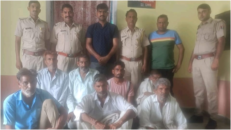 Dausa police rescued abducted youth from Chambal rugged 7 arrested abducted