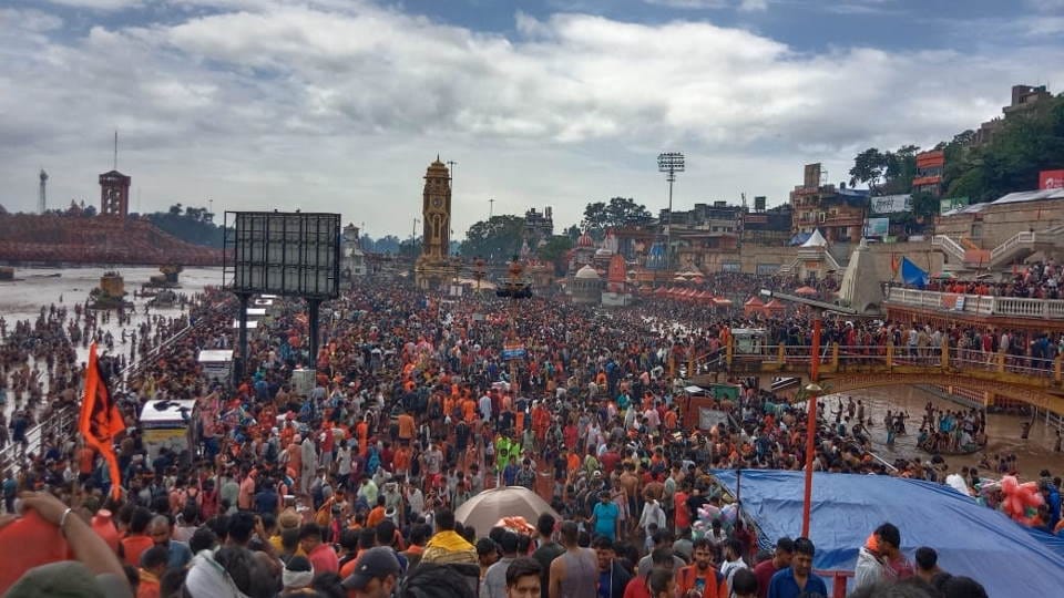 Kanwar Yatra 2023 Haridwar Delhi Highway Jam After Huge Crowd of Kanwariya police Arrangements Field Photos