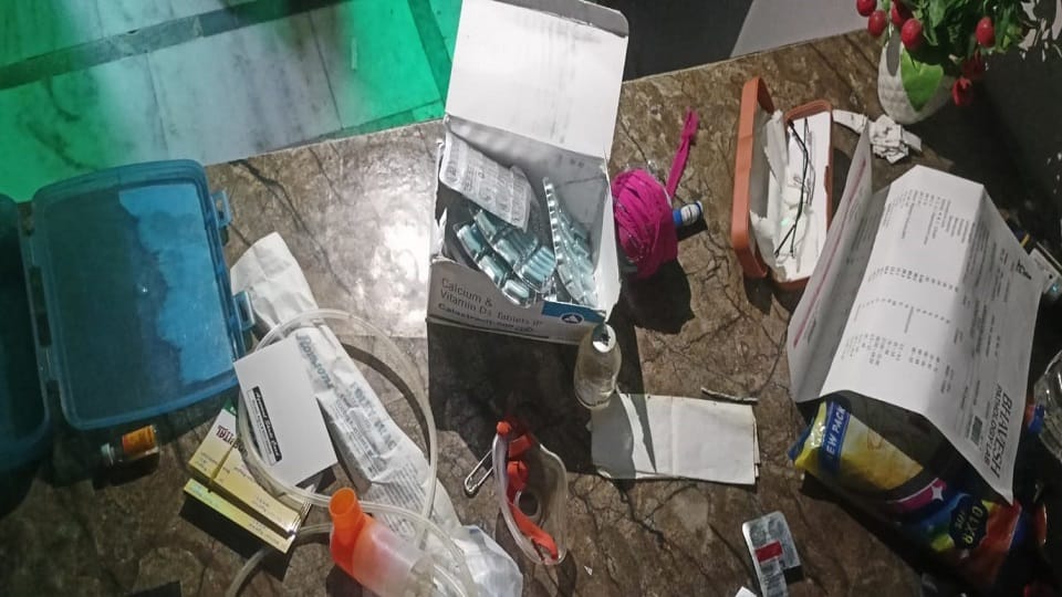 health department raid on fake hospital in agra up news