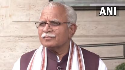 Haryana: युवक ने सीईटी-फैमिली ID में भ्रष्टाचार के लगाए आरोप तो CM बोले-सरकार को किया बदनाम, उठाकर बाहर ले जाओ Young man made allegations of corruption in CET-Family ID in CM's Program