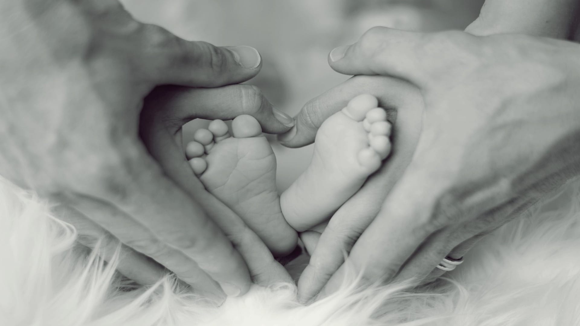 Single Mother:  Girls are becoming mothers without marriage in China know the reason