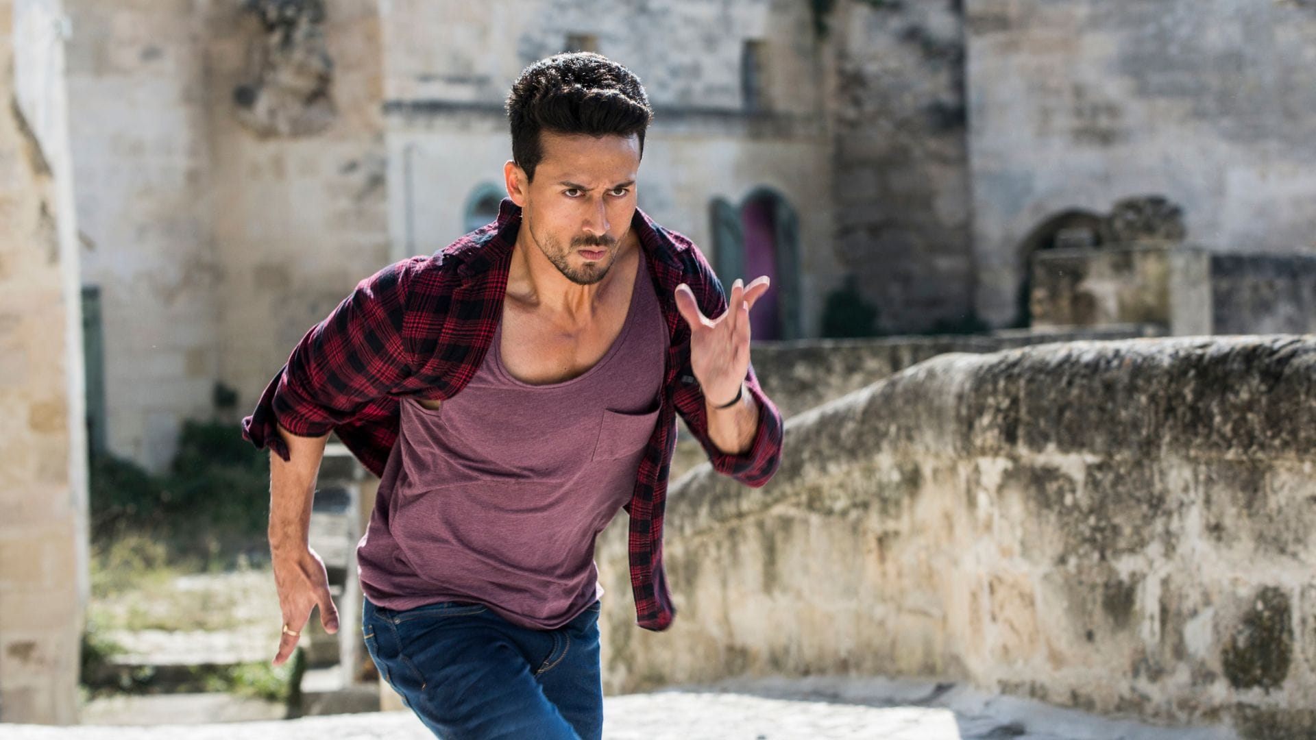Singham again Tiger Shroff Joins Rohit Shetty Cop universe will be appear in ajay devgn starrer film