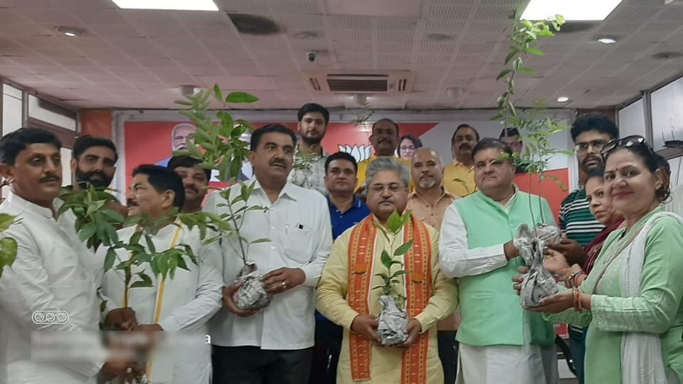 Uttarakhand BJP incharge Dushyant Gautam Hints responsibilities can be distributed anyday