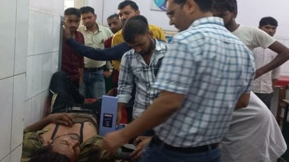 current landed in the DJ of Kavandis three scorched one in critical condition