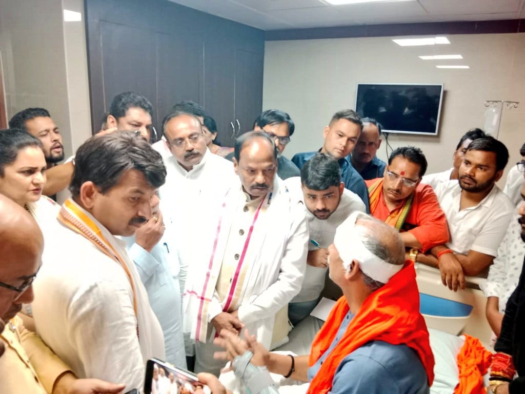 Four-member BJP committee meet party workers injured during bihar vidhan sabha march