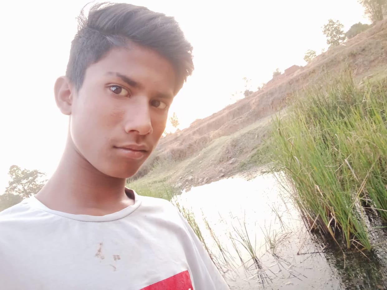 Teenager was strangled to death, the body was thrown on the banks of Rihand reservoir, the accused were called