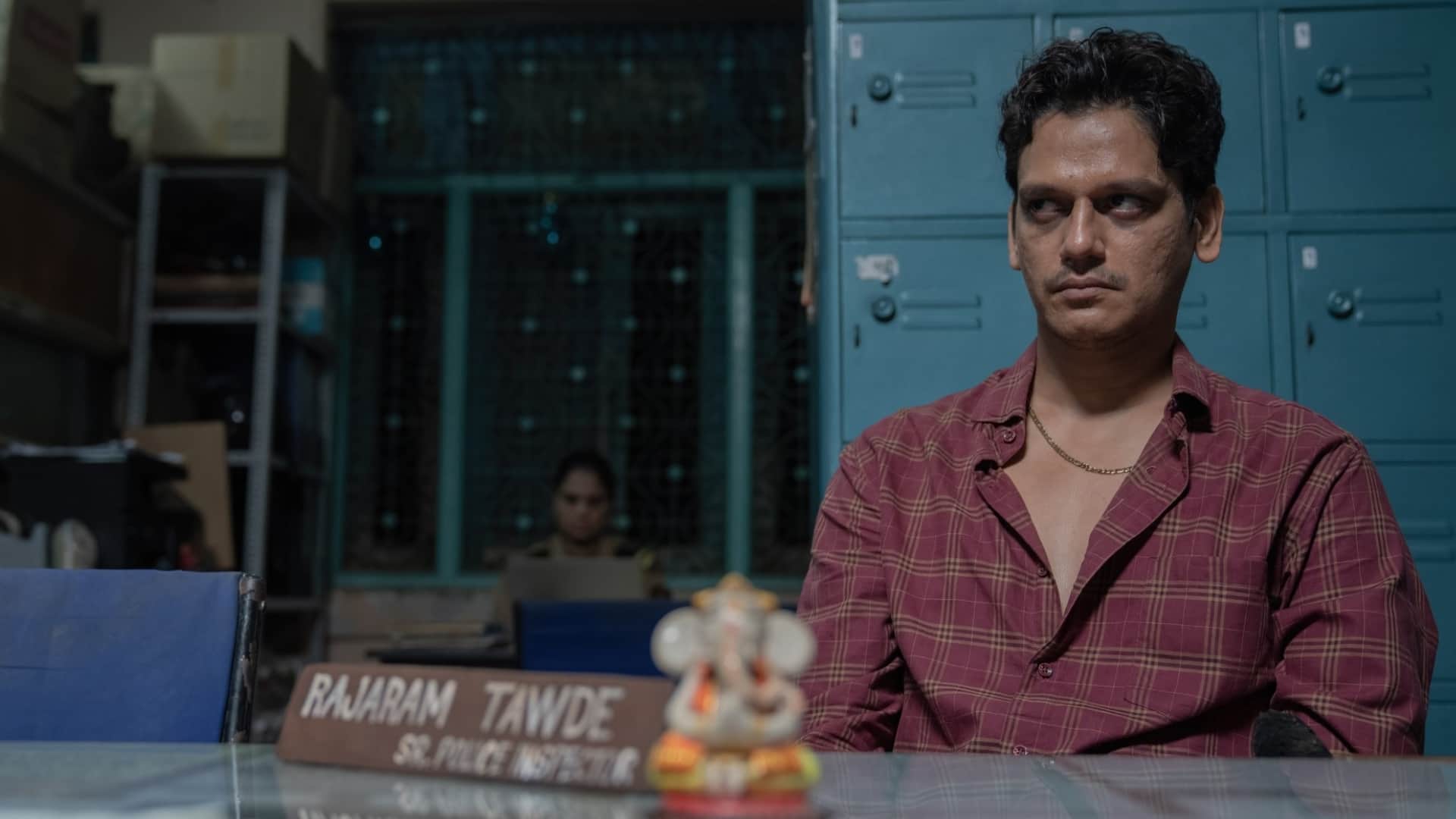 Vijay Varma sends gag order before doing an interview tries to escape questions related to tamannaah Bhatia
