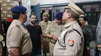 Rampur: Youth killed the girl and shot himself