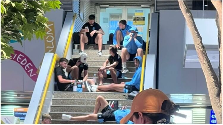 Thousands Indian passengers stranded from Italy to Frankfurt know the reason behind it Latest News Update