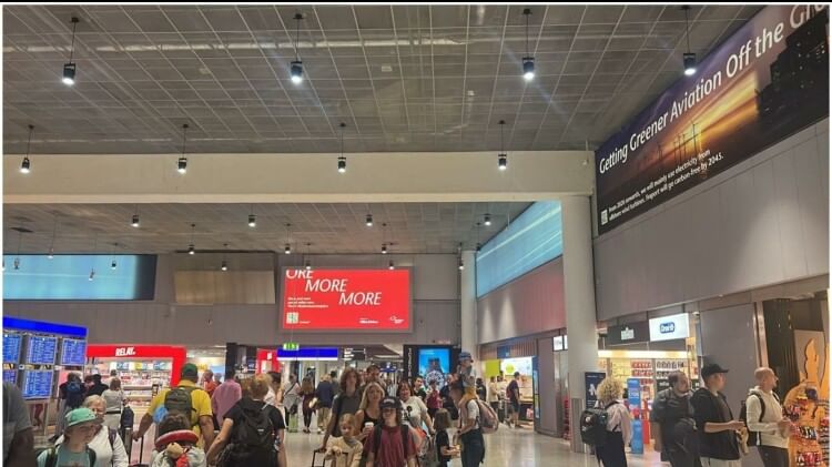 Thousands Indian passengers stranded from Italy to Frankfurt know the reason behind it Latest News Update