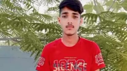 Jaunpur Accident News: अनियंत्रित वाहन की चपेट में आने से साइकिल सवार युवक की मौत, कार छोड़कर भागा चालक Jaunpur Accident News: Cyclist dies after being hit by an uncontrolled vehicle, the driver fled leaving the ca