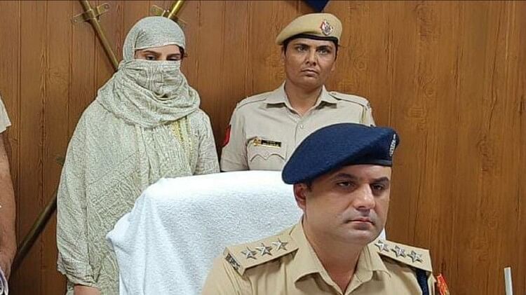 Gurugram Police arrested Lady Dawn Twinkle, wife of gangster Amit Dagar