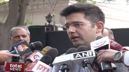 Raghav Chadha tweeted that the Congress announced its clear opposition to the Delhi Ordinance