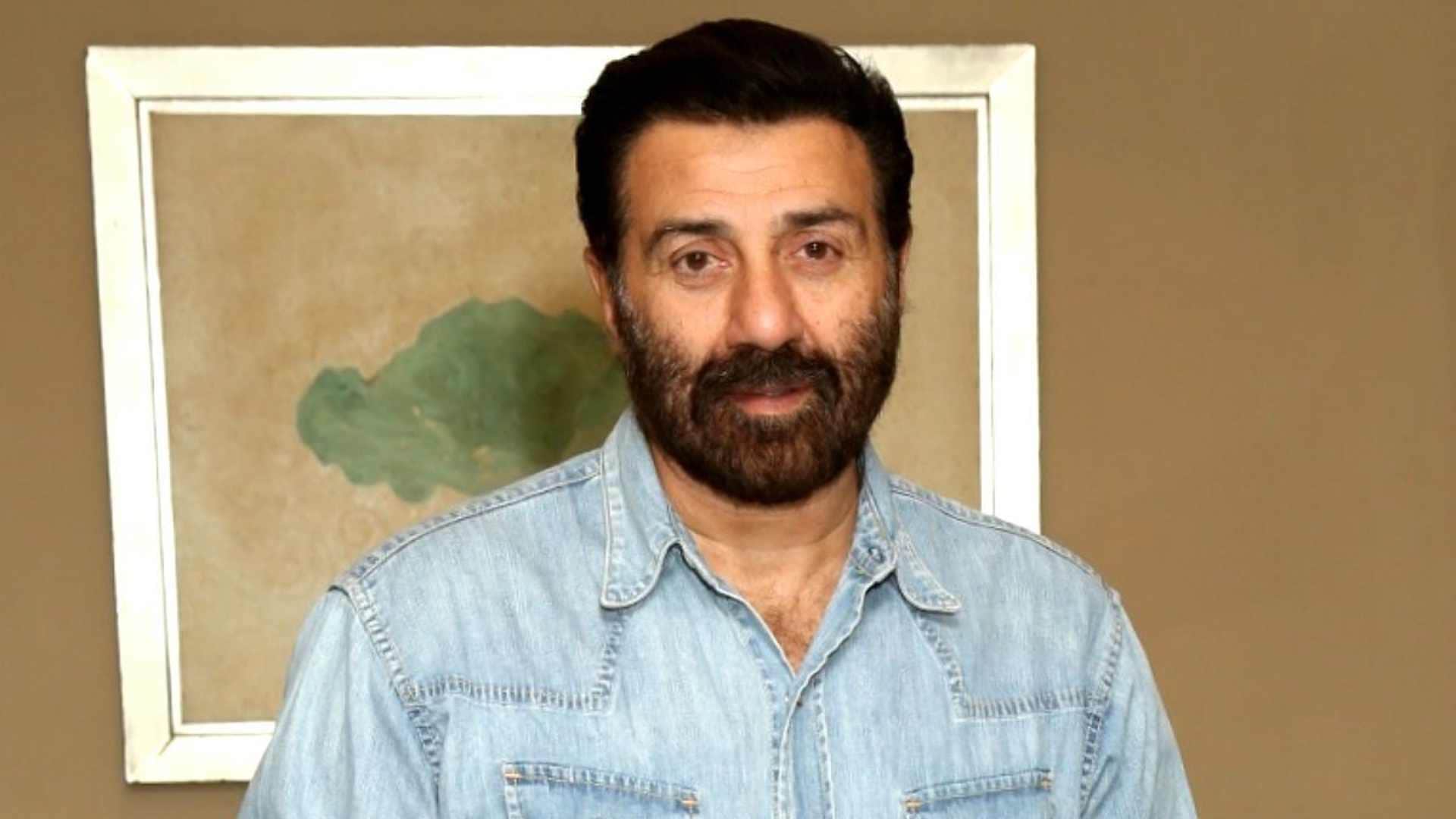 Bollywood Actors Celebs Who Do not Wear Branded Clothes from Nawazuddin Siddiqui to Sunny Deol