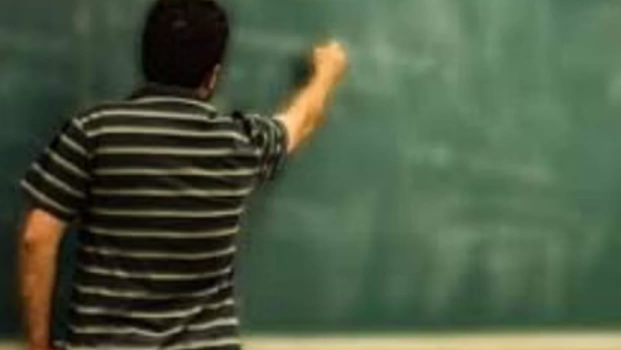 Notice on absence of 23 teachers including principal from three schools in Bijapur