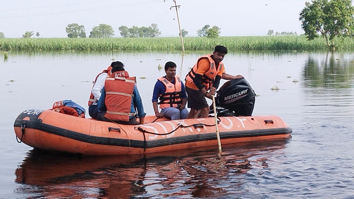 Flood: Alert from Uttarakhand to Uttar Pradesh, Ganga water level rising again, situation tough in Hastinapur