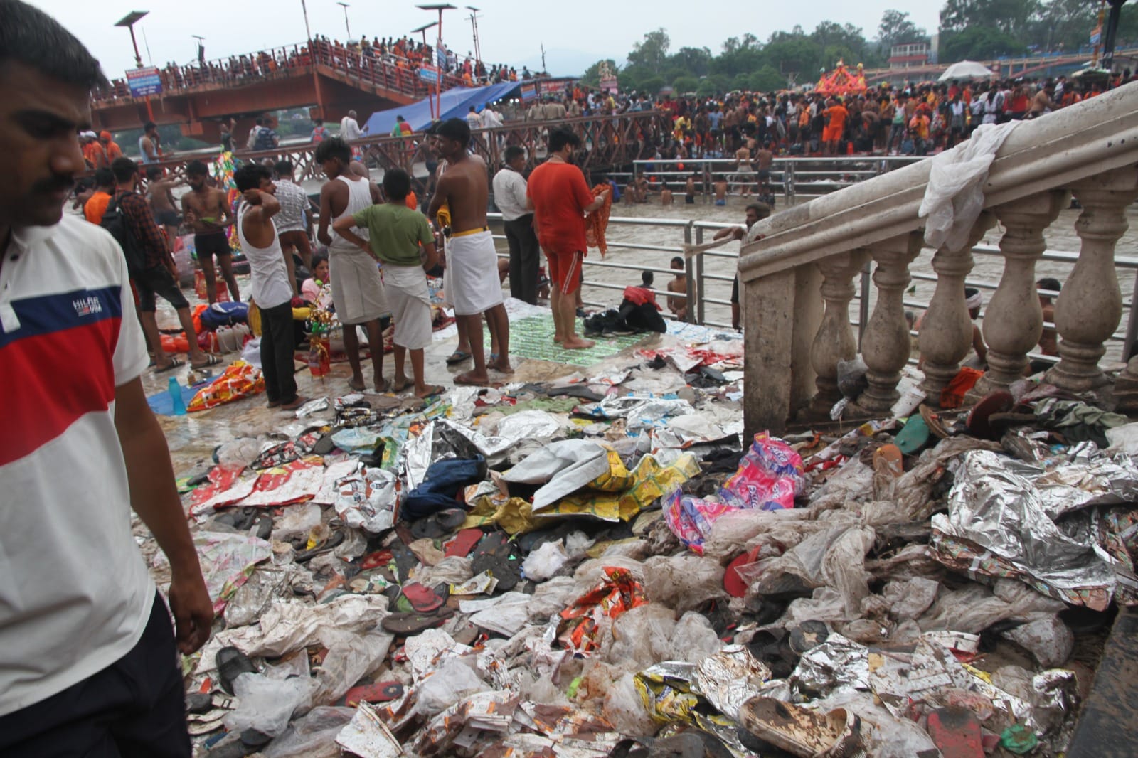 Kanwar Yatra 2023 Kanwariyas left 35 thousand metric tons of garbage in Haridwar
