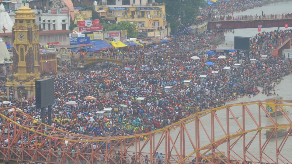 Kanwar Yatra 2023 broke record More than four crore kawariya take jal from Haridwar see photos