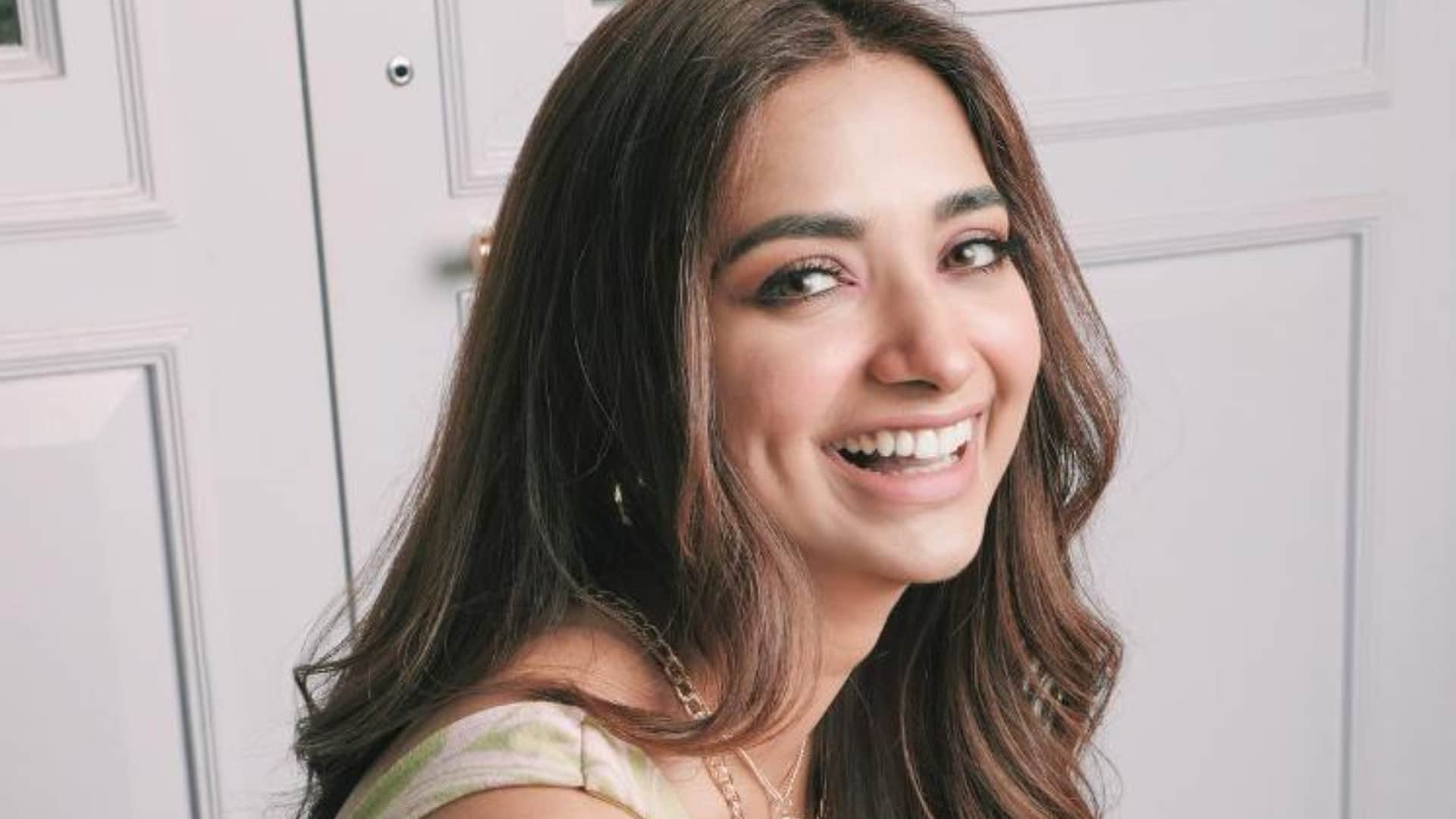 Bigg Boss OTT 2 Falaq Naaz Teases Abhishek Malhan By Aashika Bhatia Name Jiya Shankar give shocking reaction