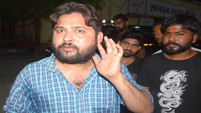 history sheeter friend saved his life by entering the police station in bareilly