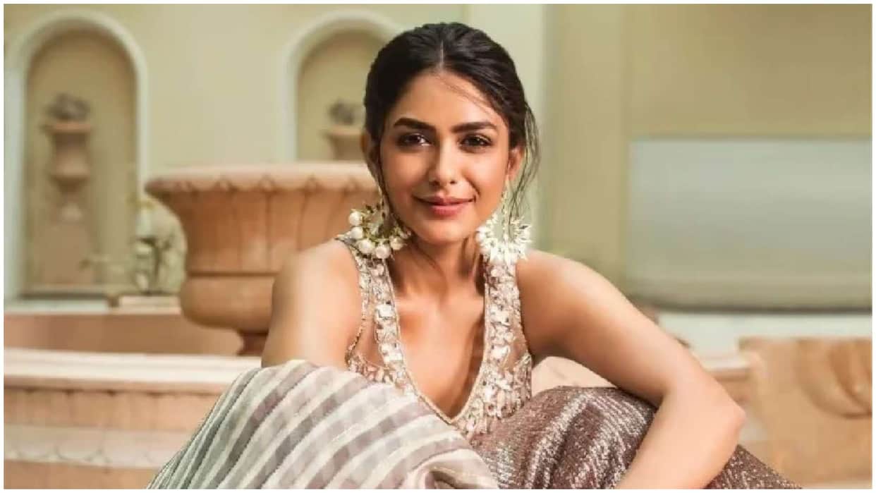 Mrunal Thakur shares her Experience working in Sita Ramam says South Film industry treats you like their own