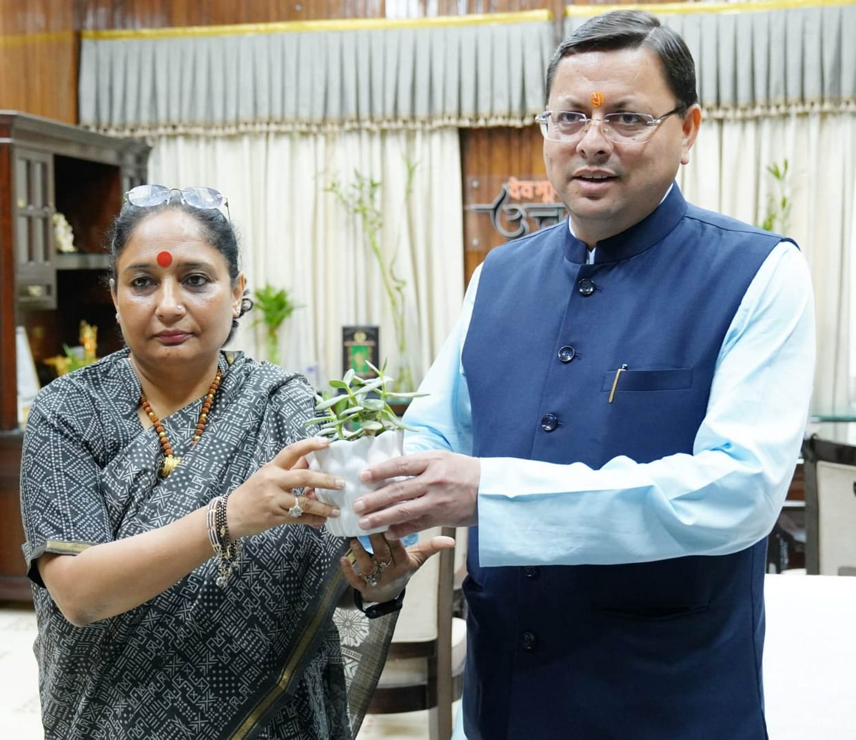Vigilance investigation of broken bridge on Malan river Ritu Khanduri met CM Dhami Kotdwar uttarakhand news