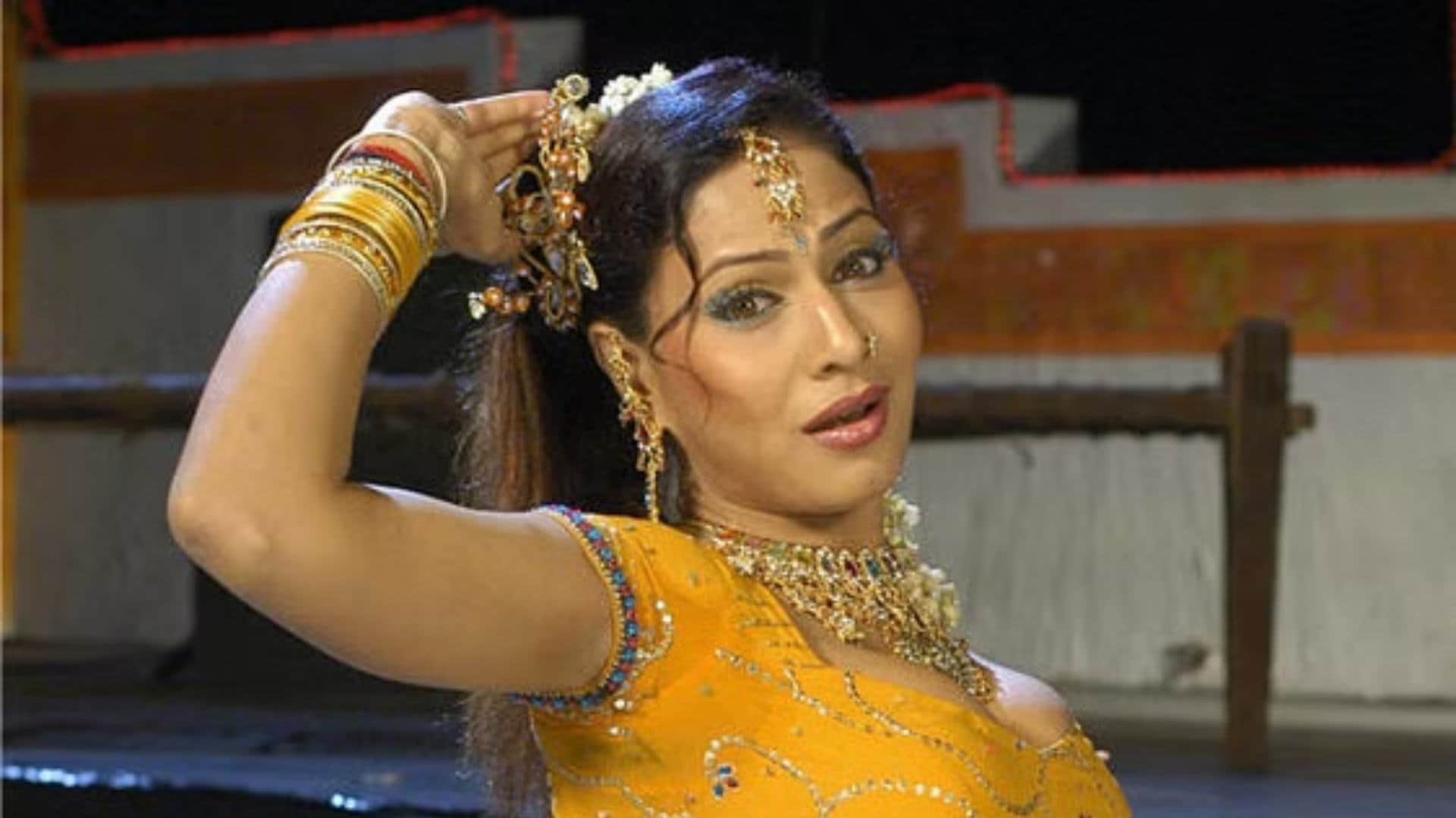 Bhojpuri Actress who leave Industry After getting Stardum Shweta Tiwari  Rashami Desai Pakhi Hegde