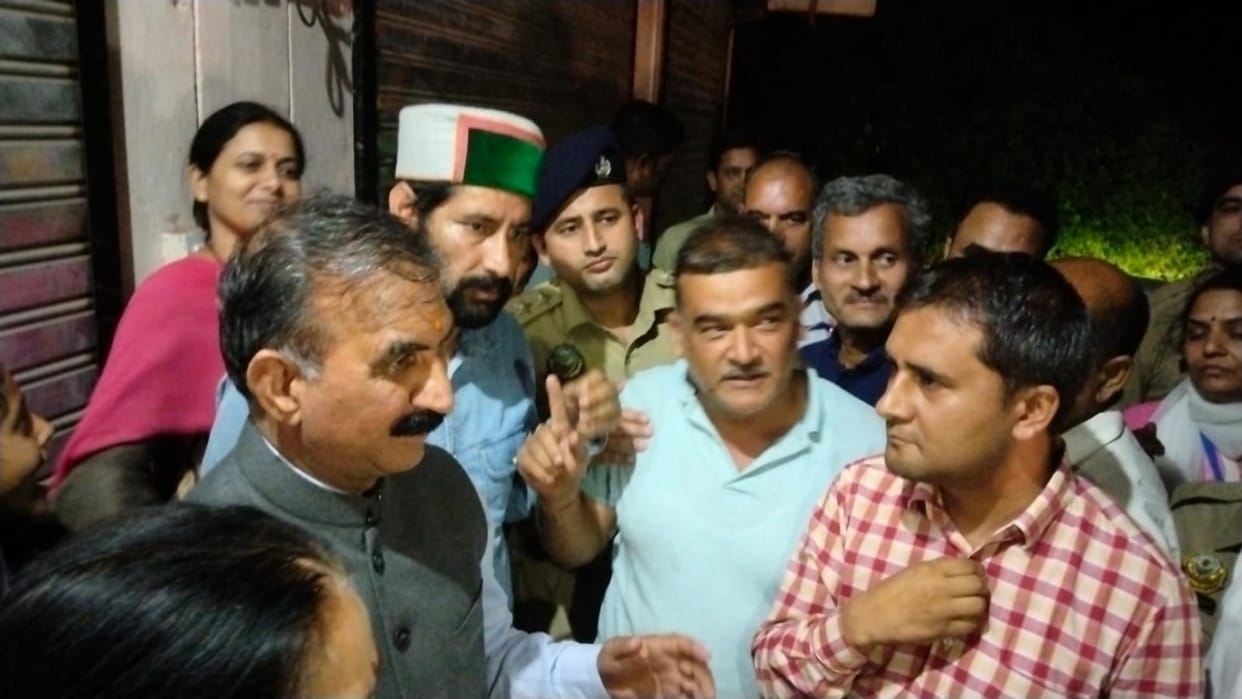 Solan News: cm sukhvinder singh sukhu visited Dharampur flood hit village