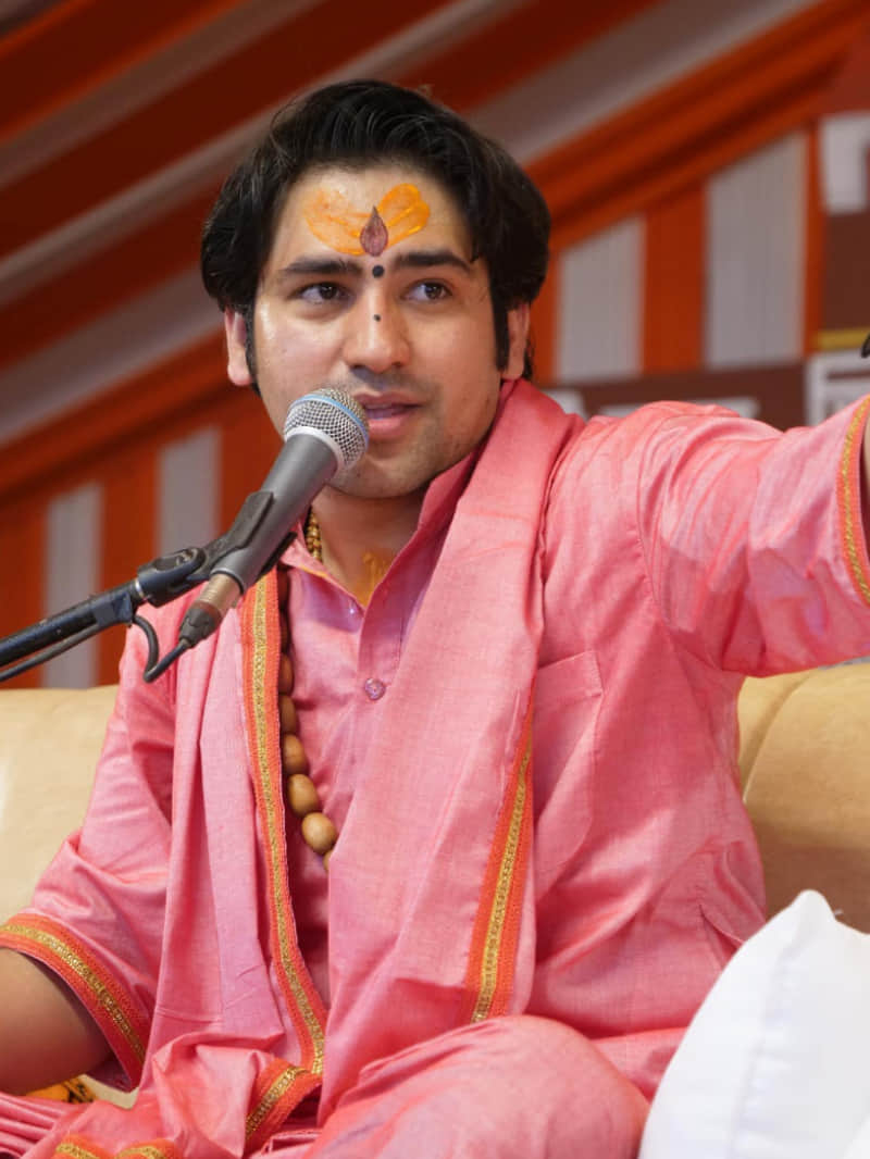 धीरेंद्र शास्त्री (फाइल फोटो)