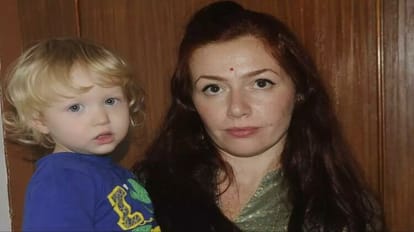 Don't let nationalities come in way of mother and infant, says HC; protects Russian woman forcible exit