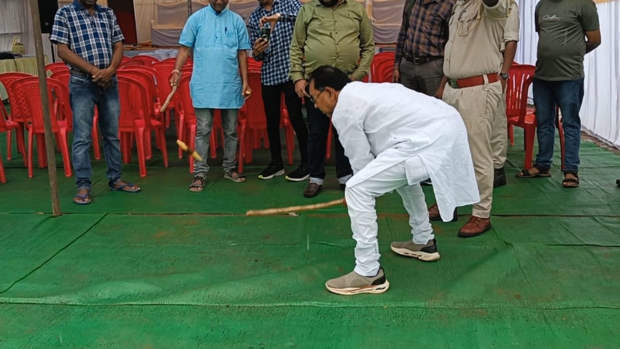 Olympics launched on occasion of Hareli festival in Bijapur