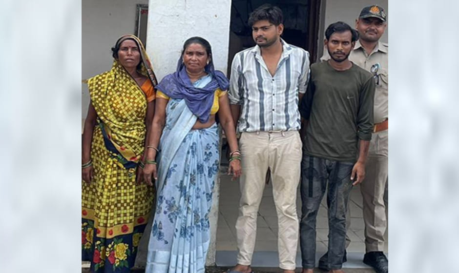 Auraiya: Four arrested for selling a teenager and getting her married