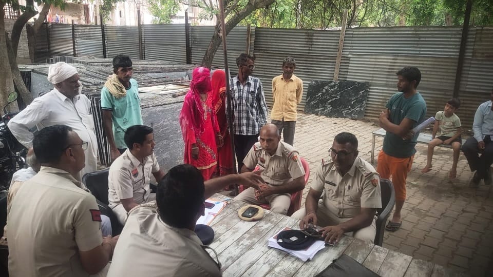 Man beaten to death in village Jadwa in Mahendragarh, two people attacked with sticks