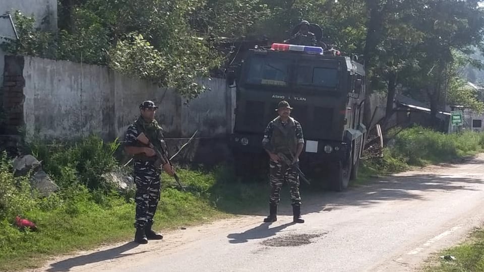 Jammu Kashmir: Infiltration attempt from LoC in Poonch one infiltrator killed search operation continues